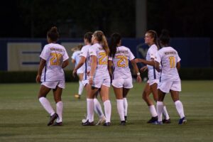 No. 4 Mountaineers fall to No. 6 Oklahoma State in 2OT, 2-1
